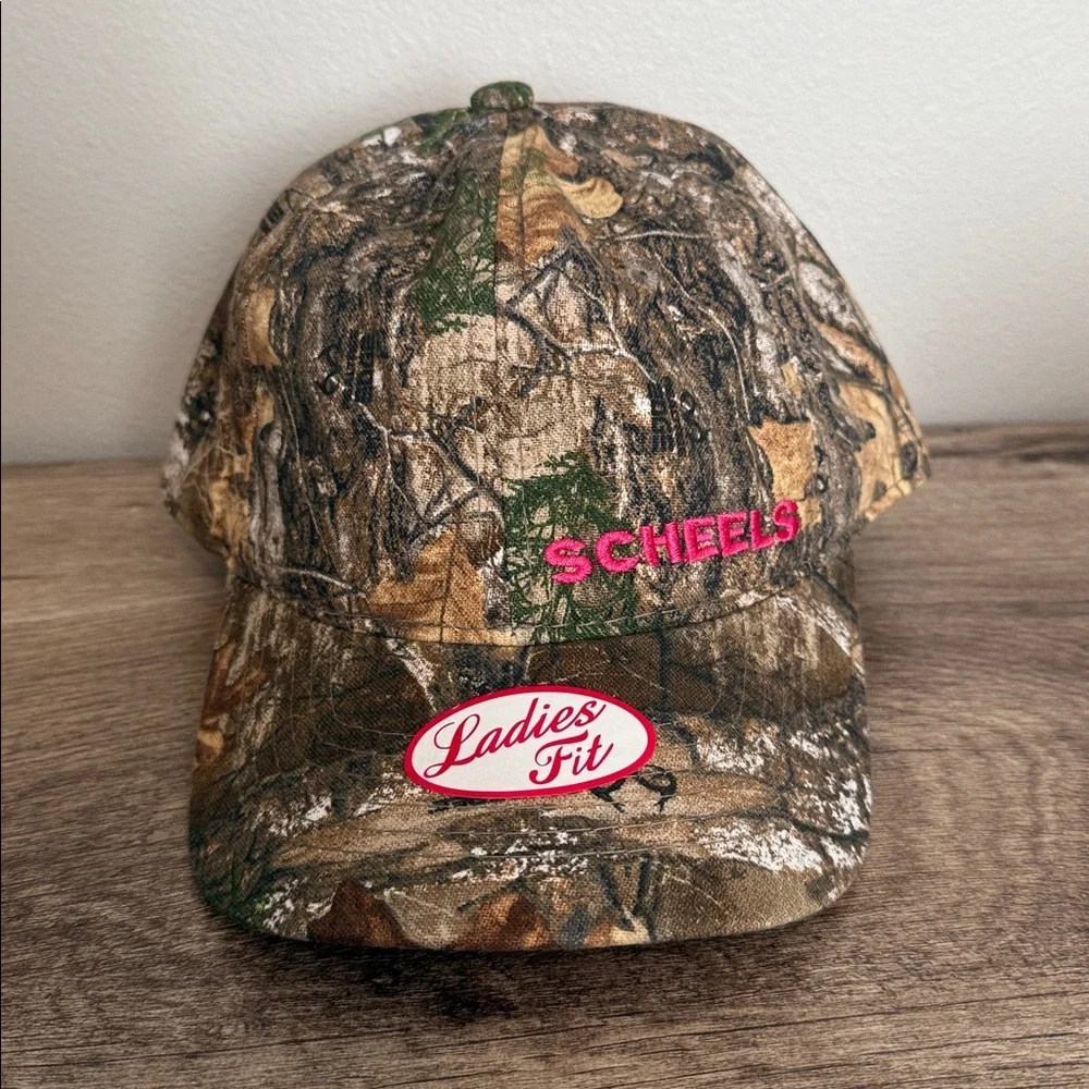Camouflage Women’s Ball-cap